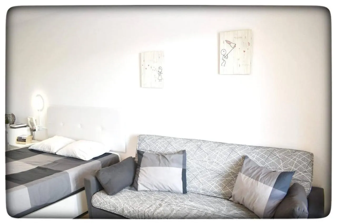 Castle Margherita'S Apartments Los Cristianos  Španělsko