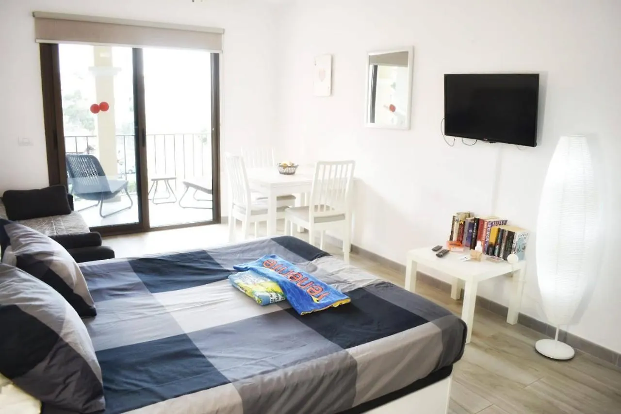 Castle Margherita'S Apartments Los Cristianos