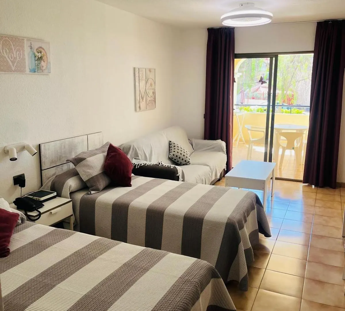 Castle Margherita'S Apartments Los Cristianos   Los Cristianos (Tenerife)