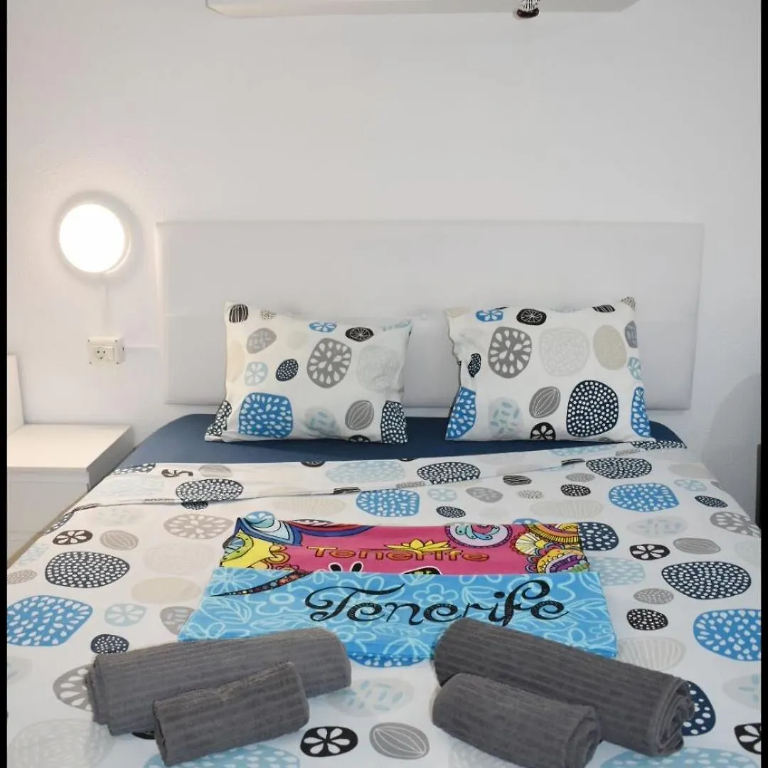 Castle Margherita'S Apartments Los Cristianos